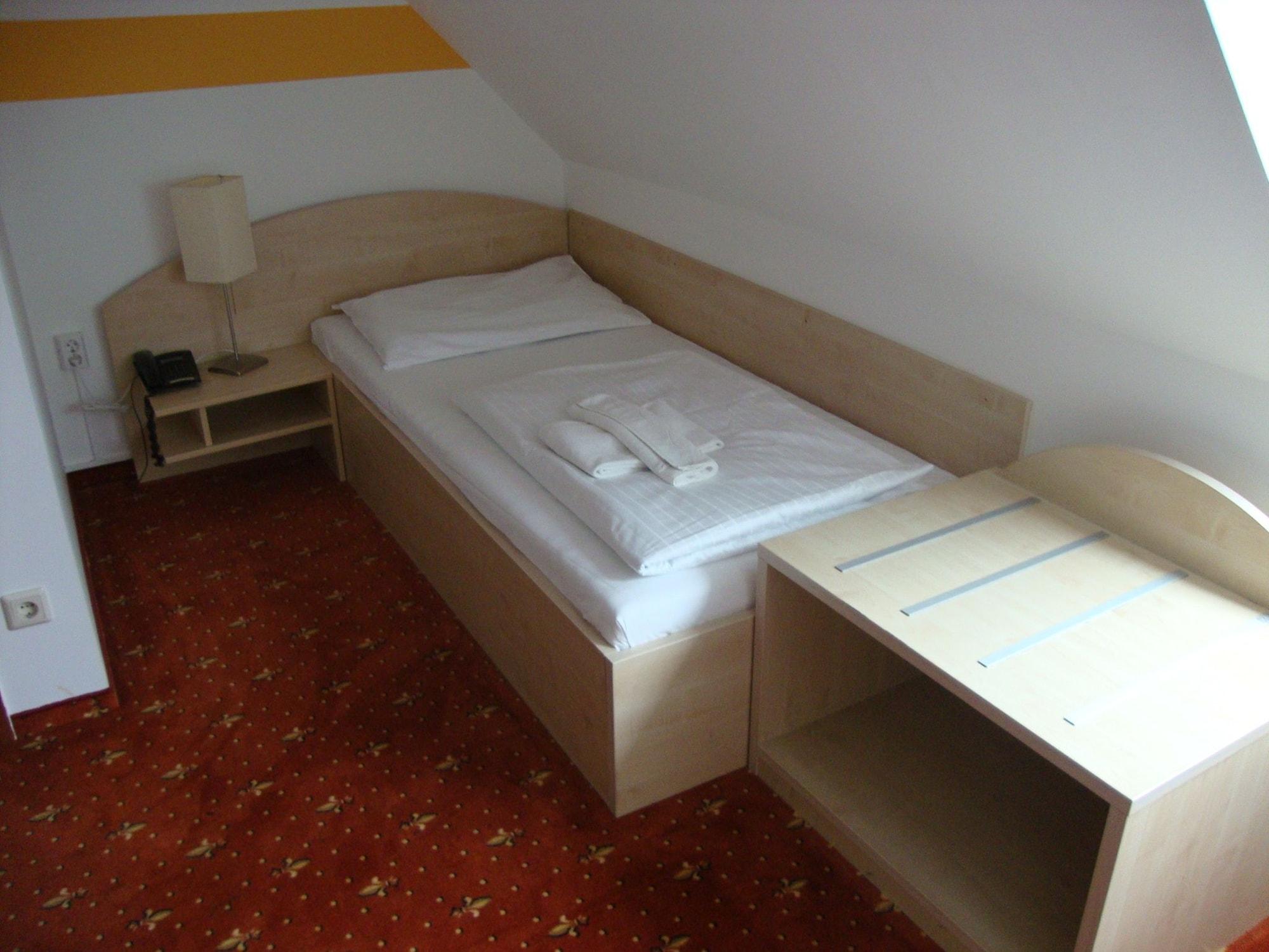 Lenas Donau Hotel Βιέννη Εξωτερικό φωτογραφία