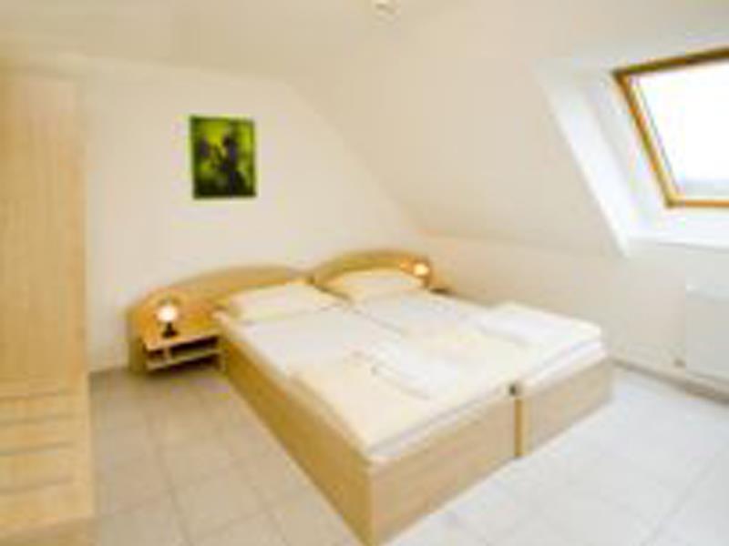 Lenas Donau Hotel Βιέννη Εξωτερικό φωτογραφία