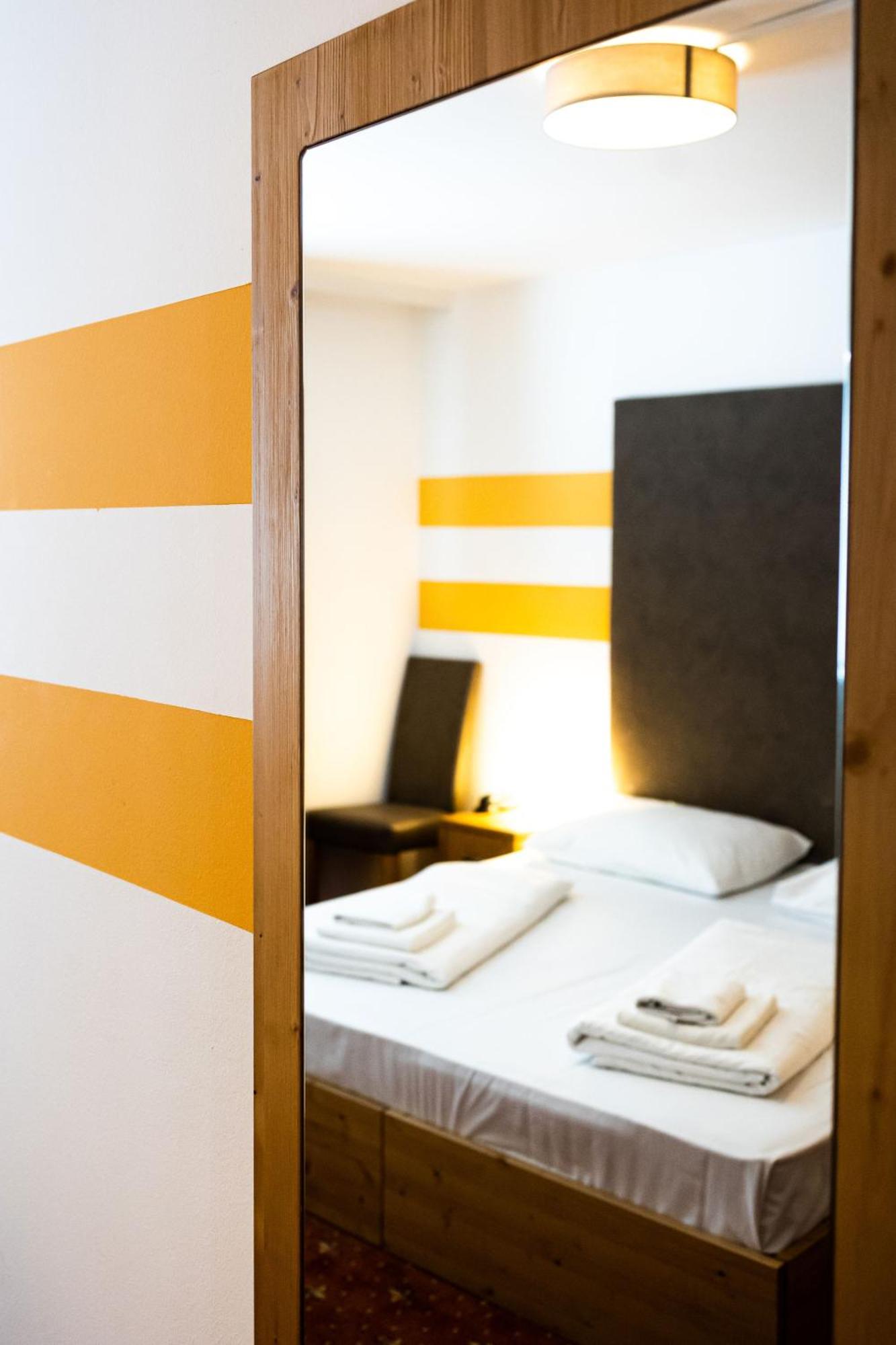 Lenas Donau Hotel Βιέννη Εξωτερικό φωτογραφία